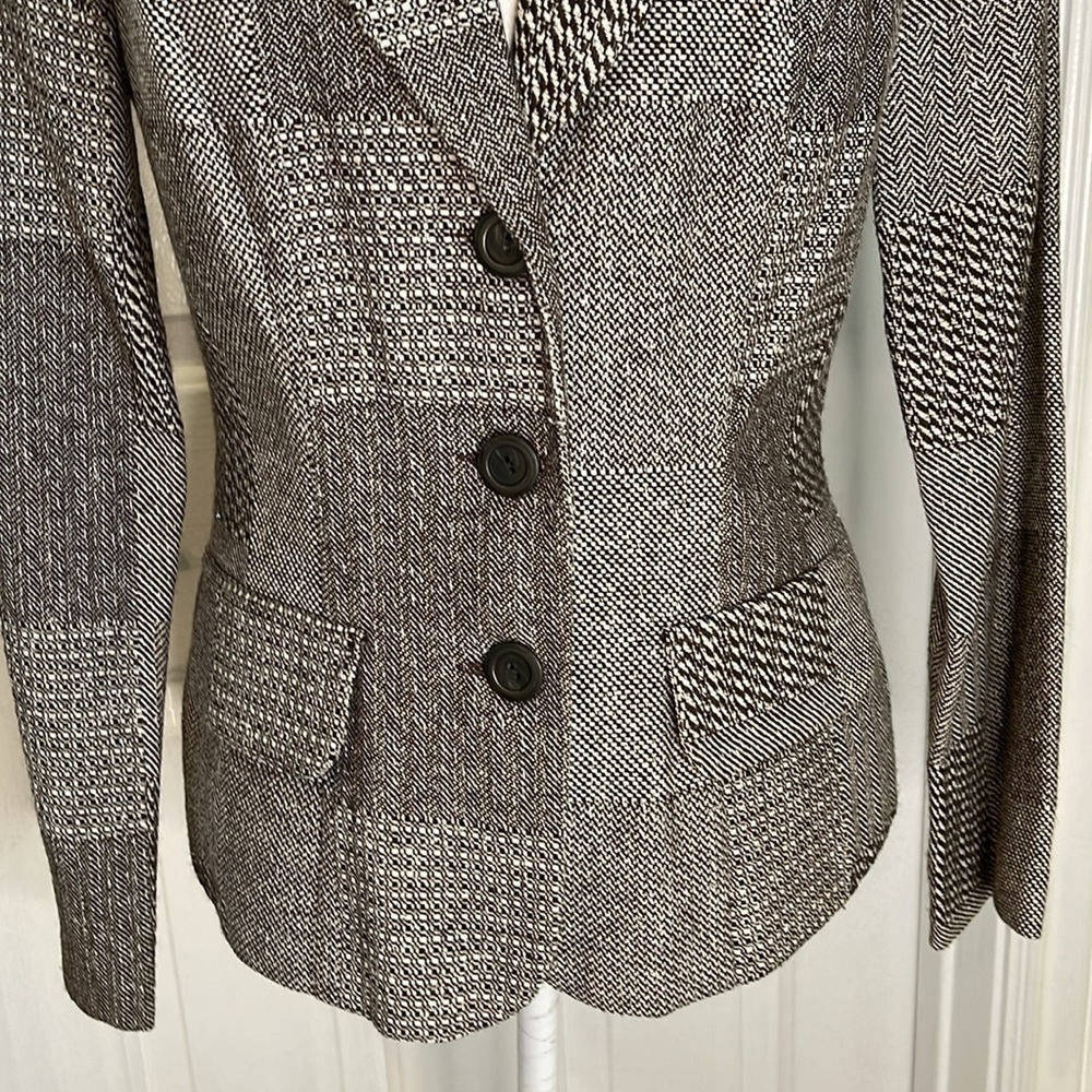 Cartise Jacket - Picture 3 of 10